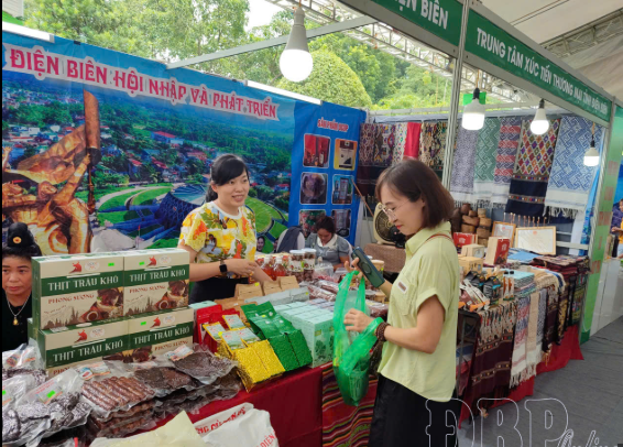 Gian hàng Điện Biên Phủ